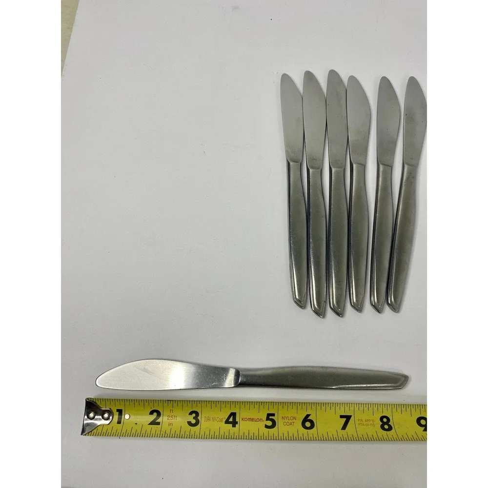 Noritake Stainless Fantasy 7 Dinner Knives 8 1/4